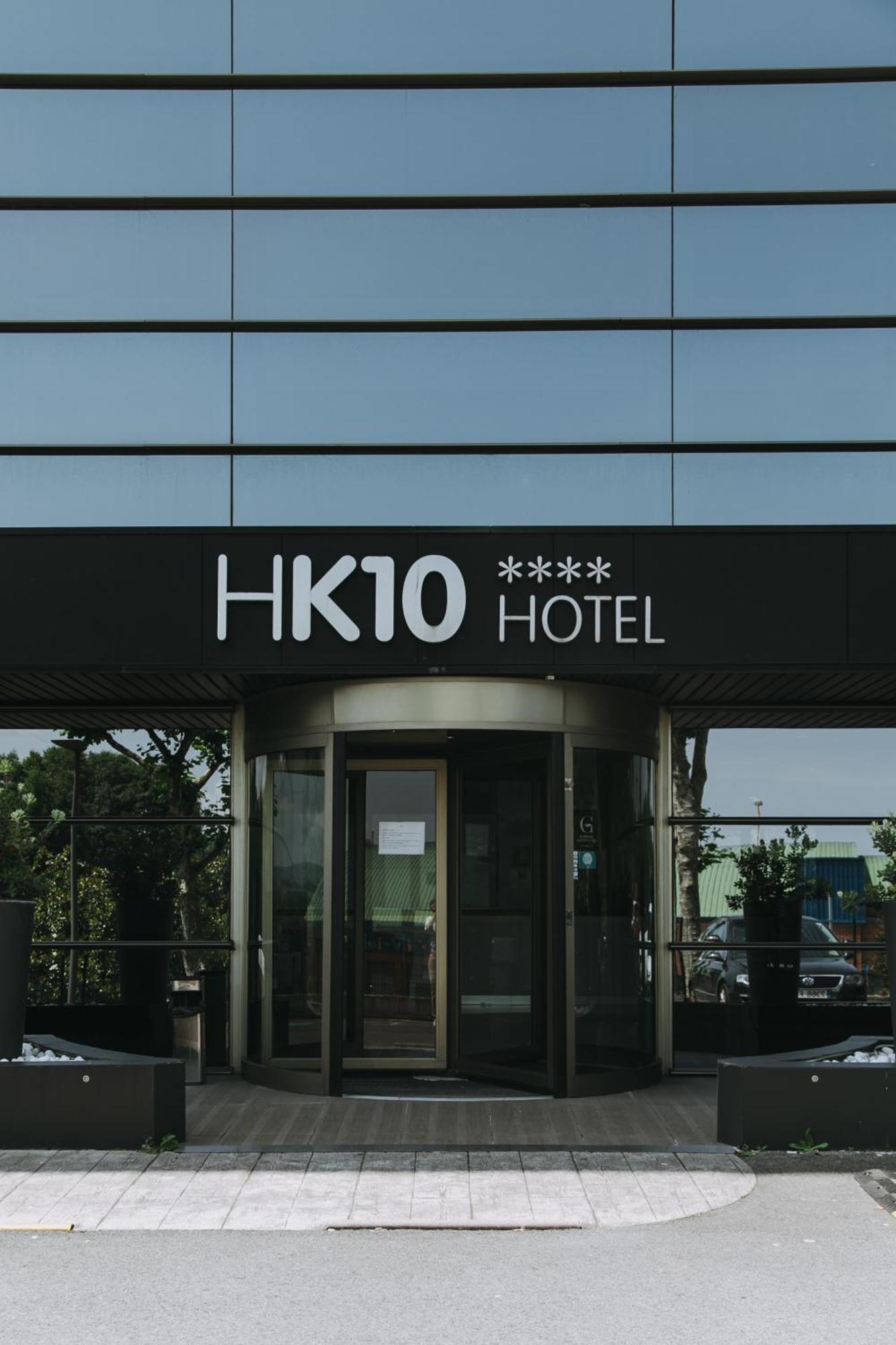โรงแรมเค10 อูร์นีตา ภายนอก รูปภาพ
